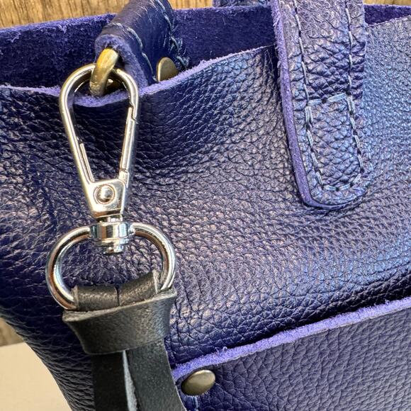 Leather Autumn Fall Purse Charm Oak Leaf Bag Charm Genuine Leather Keychain - Picture 4 of 11